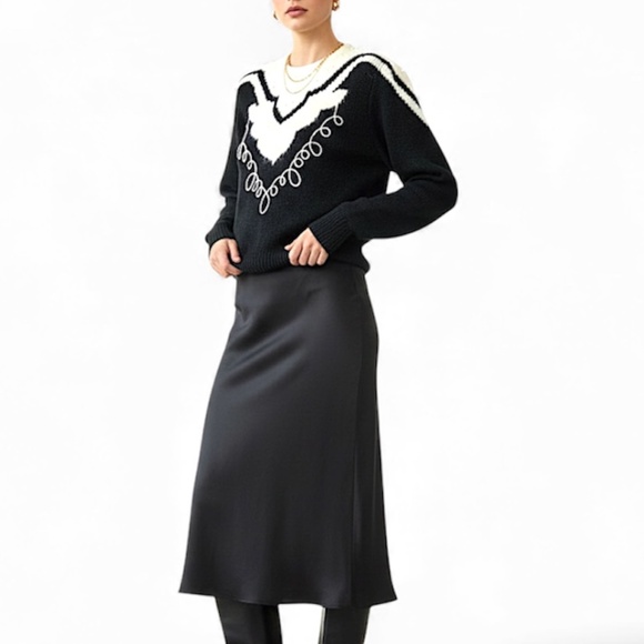 Vtg 80s angora blend statement shoulder black white pearl embellished sweater L - Picture 3 of 14